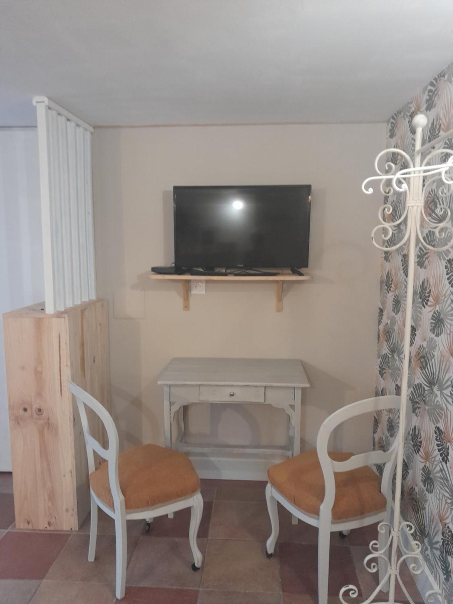 Chambre D'Hote Amitie Et Jardin Carmaux 外观 照片